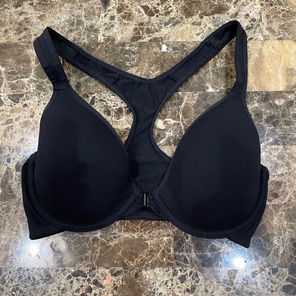 No Boundaries Black Racerback Front-Close T-Shirt Bra